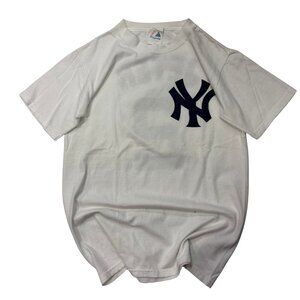Vintage Majestic New York Yankees Derek Jeter #2 T-Shirt – White